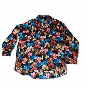 Vintage Zara Women's Dark Floral Button Up Blouse SZ M